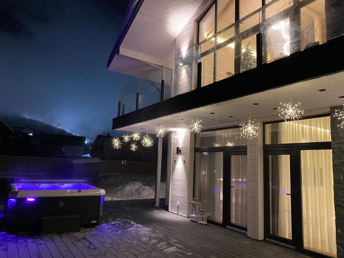 Be Be Chalet - Premium Jacuzi & Private Pool Bukovel Ngoại thất bức ảnh