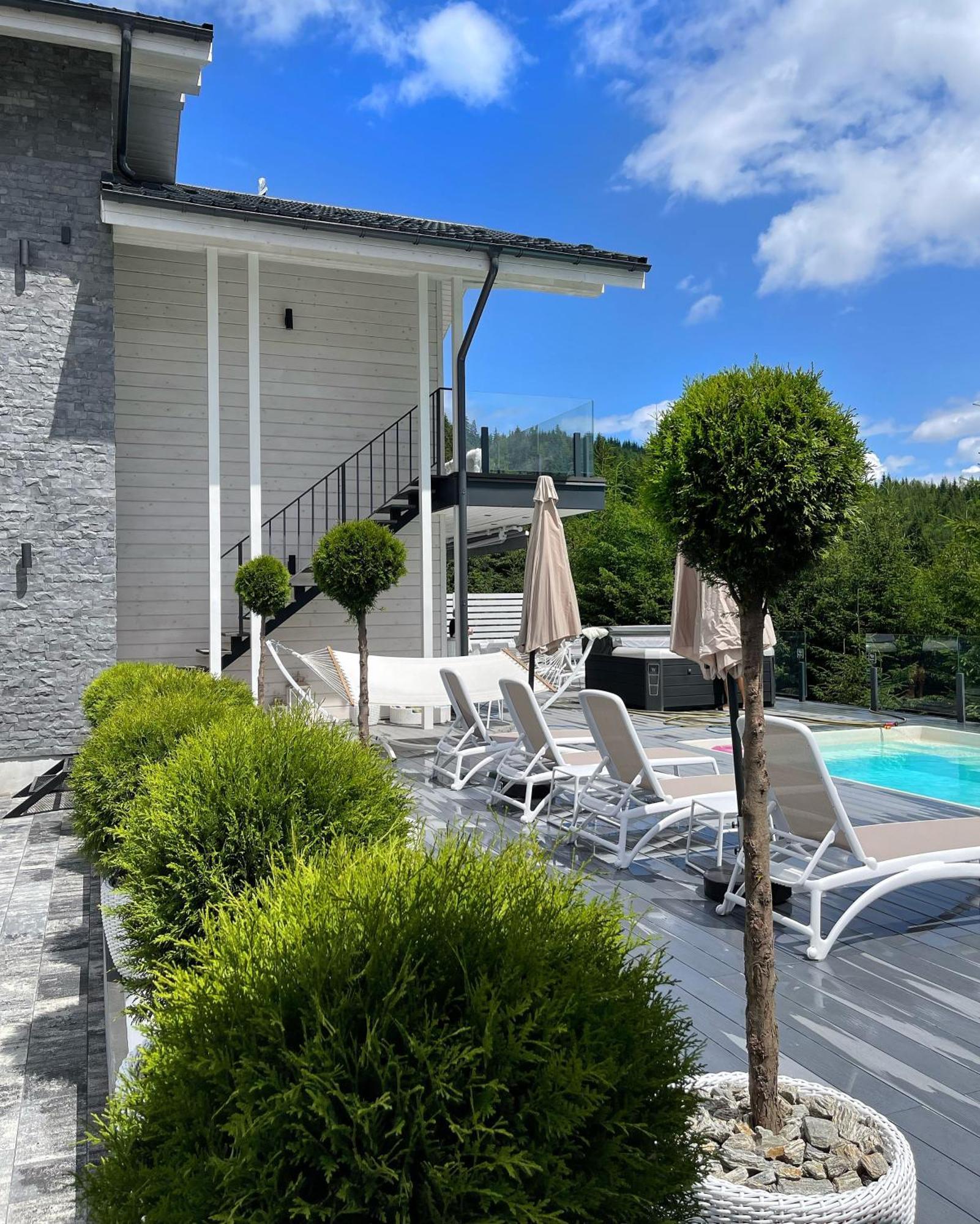 Be Be Chalet - Premium Jacuzi & Private Pool Bukovel Ngoại thất bức ảnh